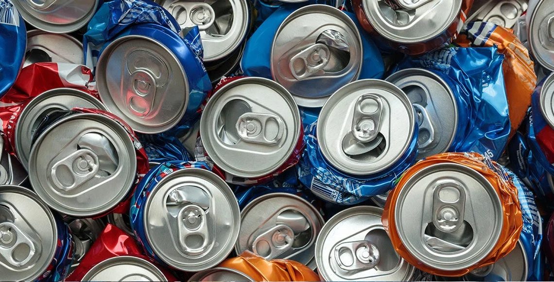 Brasil recicla mais de 40 “Titanics” em latas de alumínio, aponta estudo - Fitec Tec News