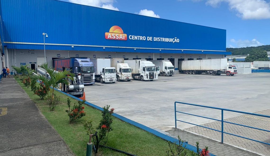 Parceria entre Assaí e CHEP evita descarte de 5 milhões de kg de pallets e emissão de quase 6 mil toneladas de CO2 - Fitec Tec News