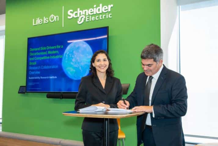 Schneider Electric e MDIC assinam acordo para acelerar a descarbonização industrial no Brasil - Fitec Tec News